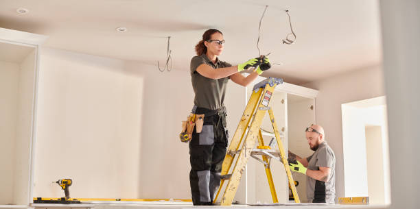 Best Affordable Electrician  in Las Campanas, NM